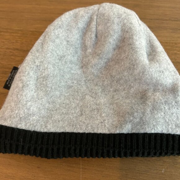 NWT Brooklyn Nets NBA Pom Knit Beanie Hat New Era - Picture 3 of 3